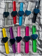 Load image into Gallery viewer, Hair Styling Product/Magnetic Band
